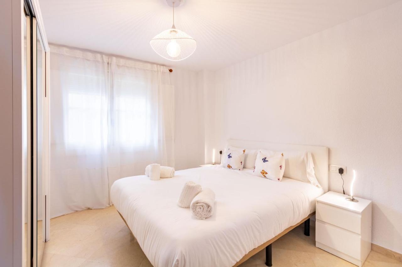 El Salvador City Center Suite By Valcambre Севілья Екстер'єр фото